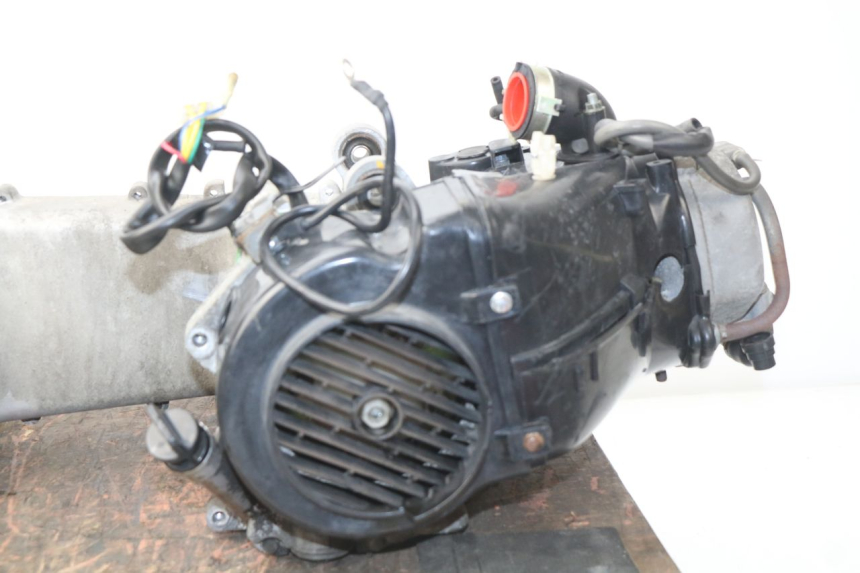 photo de SILNIK RAZZO STEED 125 (2012 - 2018) - Punkty mocowania