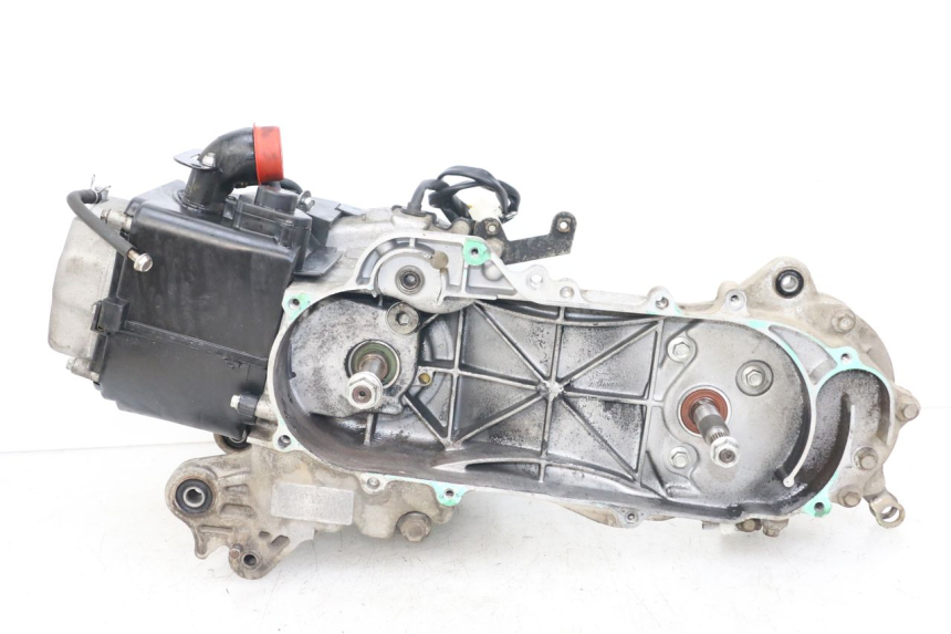 photo de SILNIK VASTRO STREET X 4T 50 (2016 - 2021) - Widok główny