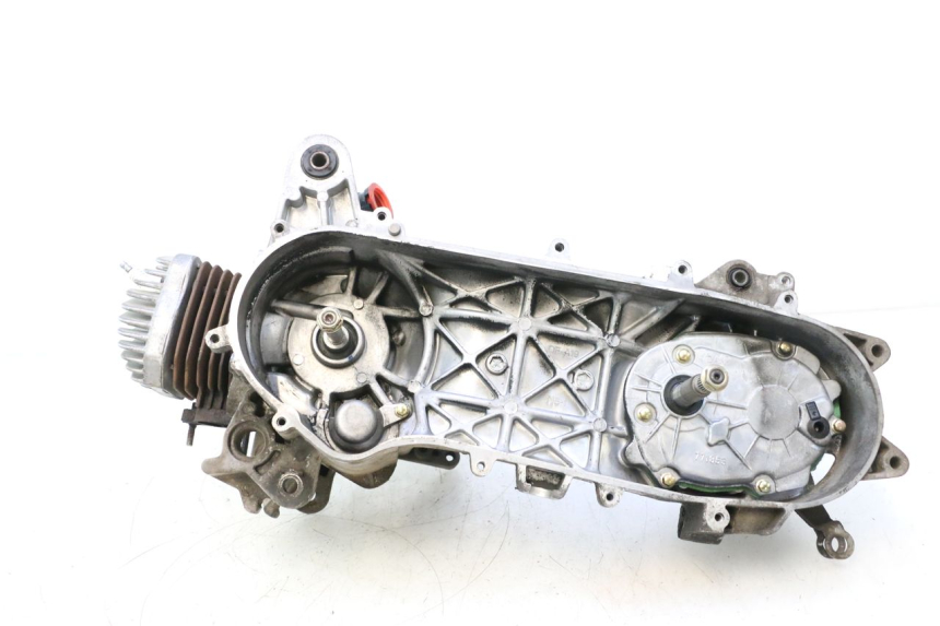 photo de SILNIK PEUGEOT STREETZONE NAKED 2T 50 (2014 - 2018) - Punkty mocowania