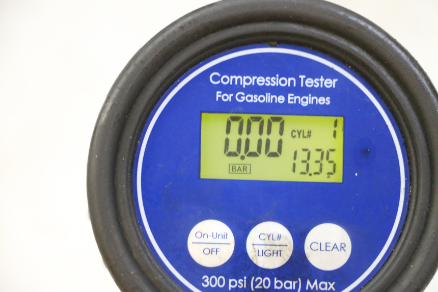 photo de SILNIK KTM SUPERENDURO R 950 (2005 - 2009) - Stan powierzchni