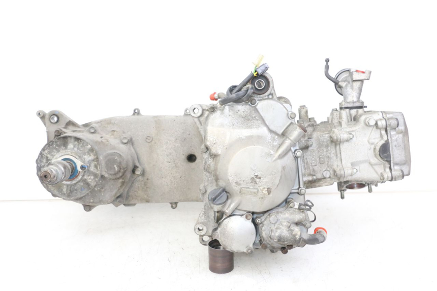 photo de SILNIK SUZUKI BURGMAN 125 (2007 - 2014) - Stan powierzchni