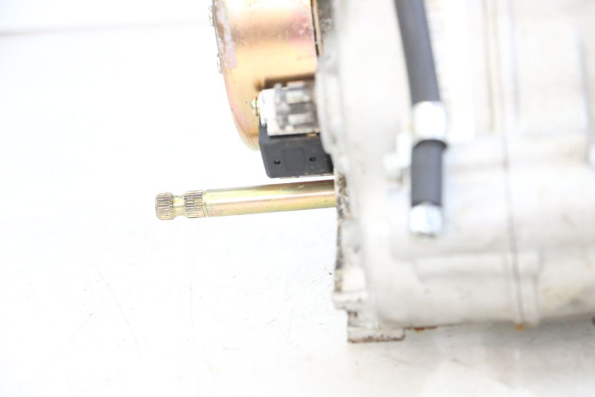 photo de SILNIK MINI MX SX 125 - Zbliżenie techniczne