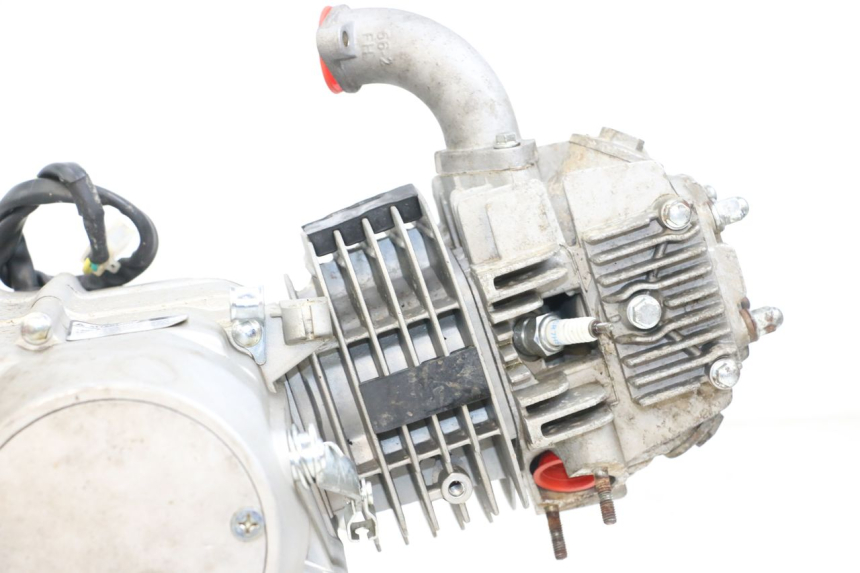 photo de SILNIK MINI MX SX 125 - Stan powierzchni