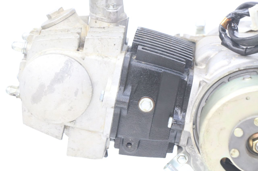 photo de SILNIK NITRO MOTORS THUNDER 125 - Widok produktu