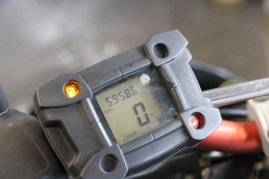 photo de SILNIK PEUGEOT TKR TREKKER FURIOUS 50 (2005 - 2014) - Zoom stanu zużycia