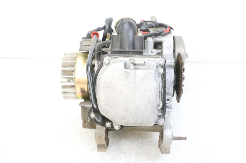 photo de SILNIK BAOTIAN TRAVEL SPIRIT 50 (2010 - 2012) - Widok z bliska