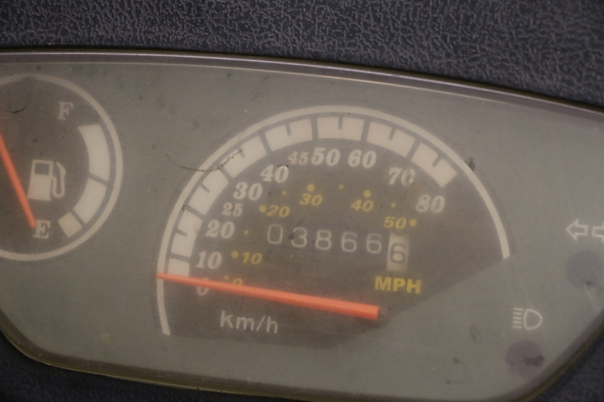 photo de SILNIK BAOTIAN TRAVEL SPIRIT 50 (2010 - 2012) - Struktura - zbliżenie