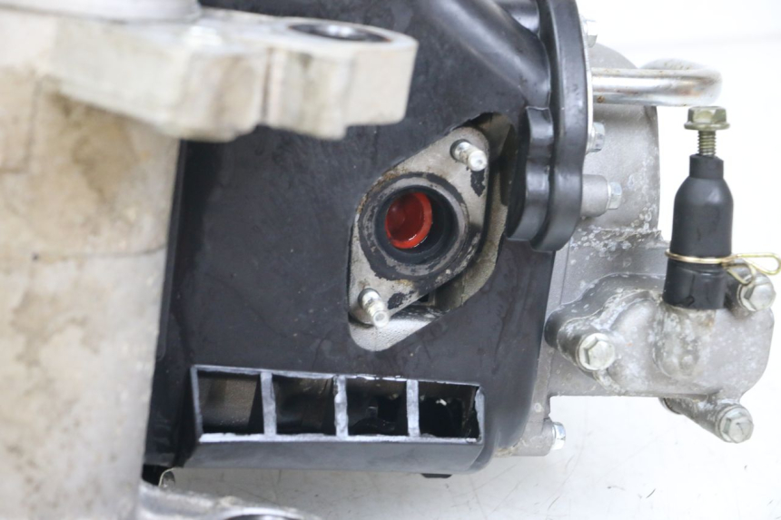 photo de SILNIK BAOTIAN TRAVEL SPIRIT 50 (2010 - 2012) - Inny kąt widzenia