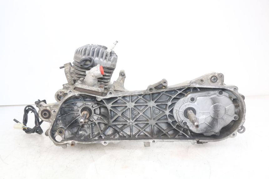 photo de SILNIK PEUGEOT TREKKER 50 (1998 - 2004) - Widok główny