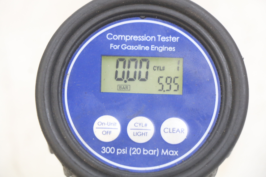 photo de SILNIK PEUGEOT TREKKER 50 (1998 - 2004) - Kontrola wizualna