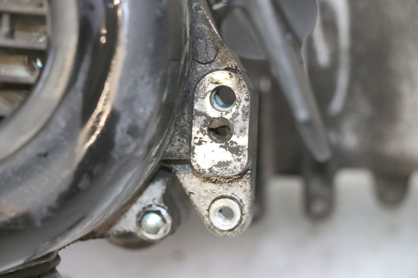 photo de SILNIK PEUGEOT TWEET 4T 50 (2018 - 2022) - Inny kąt widzenia