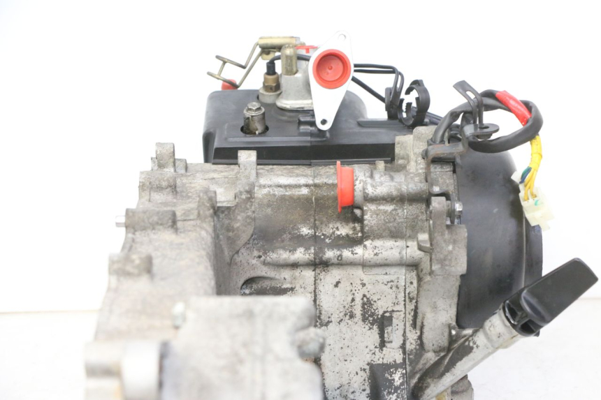 photo de SILNIK PEUGEOT TWEET PRO EFI 4T 50 (2021 - 2022) - Zbliżenie komponentów