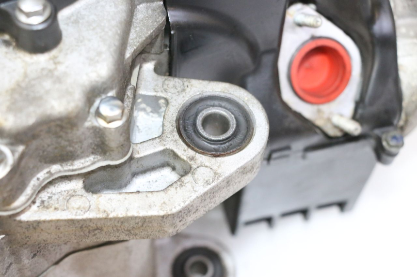 photo de SILNIK PEUGEOT TWEET PRO EFI 4T 50 (2021 - 2022) - Punkty mocowania