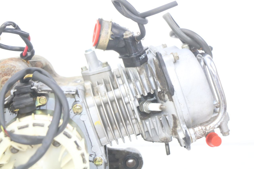 photo de SILNIK PEUGEOT V-CLIC VCLIC 50 (2007 - 2013) - Widok z bliska