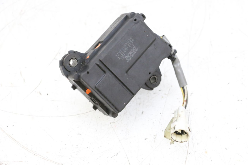 photo de SILNIK ZAWÓR WYDECHOWY SUZUKI GSXR GSX-R 1000 (2003 - 2004) - Widok główny