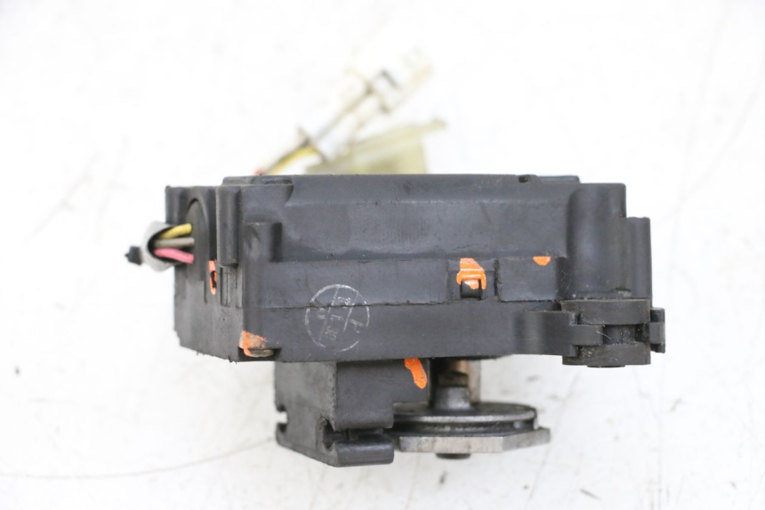 photo de SILNIK ZAWÓR WYDECHOWY SUZUKI GSXR GSX-R 1000 (2003 - 2004) - Widok ogólny