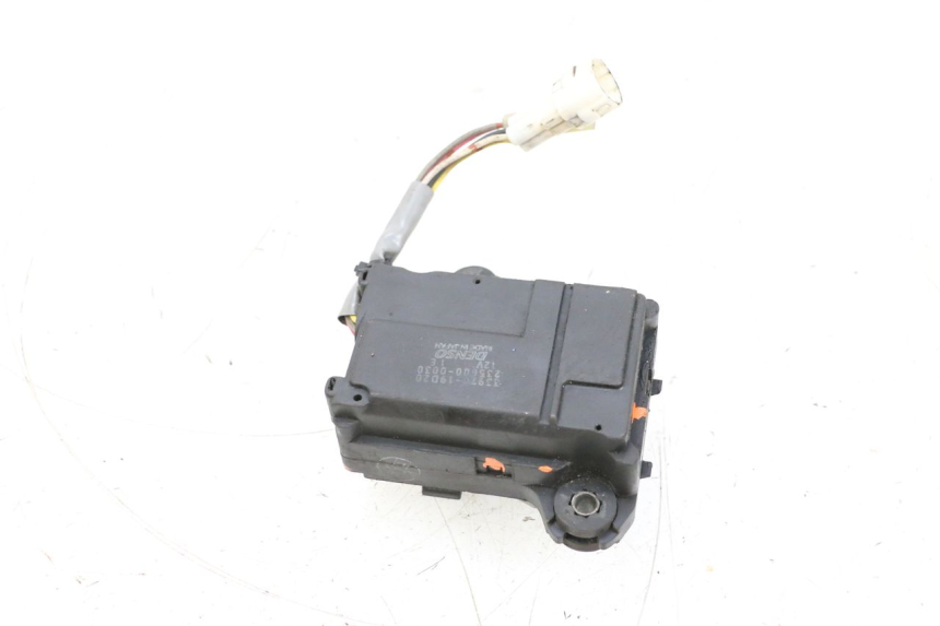 photo de SILNIK ZAWÓR WYDECHOWY SUZUKI GSXR GSX-R 1000 (2003 - 2004) - Oznaczenia i referencje