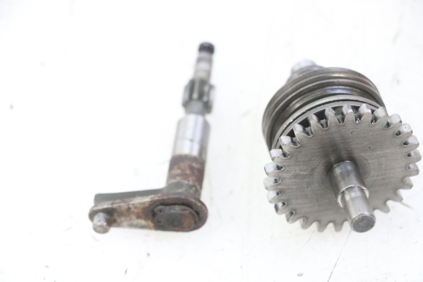 photo de SILNIK ZAWÓR WYDECHU HONDA MTX TC02 125 (1987 - 1989) - Inny kąt widzenia