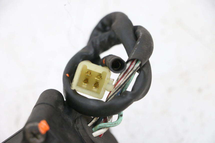 photo de SILNIK ZAWÓR WYDECHOWY HONDA NSR R 125 (1994 - 2003) - Oznaczenia i referencje