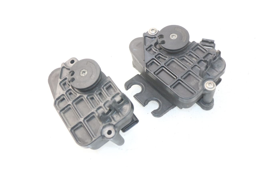 photo de SILNIK ZAWÓR WYDECHOWY BMW S RR ABS S1000RR 1000 (2009 - 2011) - Widok główny