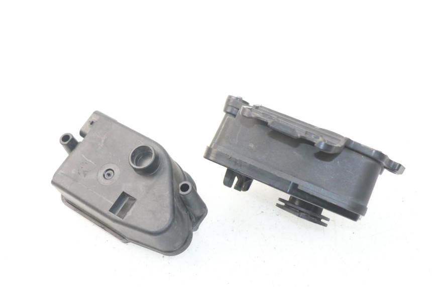 photo de SILNIK ZAWÓR WYDECHOWY BMW S RR ABS S1000RR 1000 (2009 - 2011) - Punkty mocowania