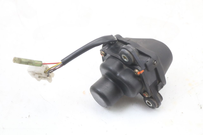 photo de SILNIK ZAWÓR WYDECHOWY YAMAHA TDR DELTABOX 125 (1997 - 2003) - Zoom stanu zużycia