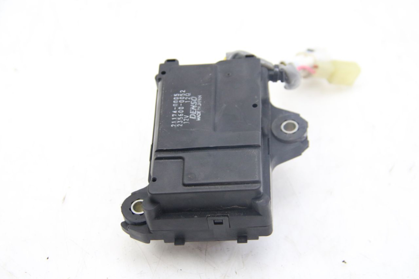 photo de SILNIK ZAWÓR WYDECHOWY KAWASAKI Z ABS 1000 (2014 - 2020) - Zoom stanu zużycia