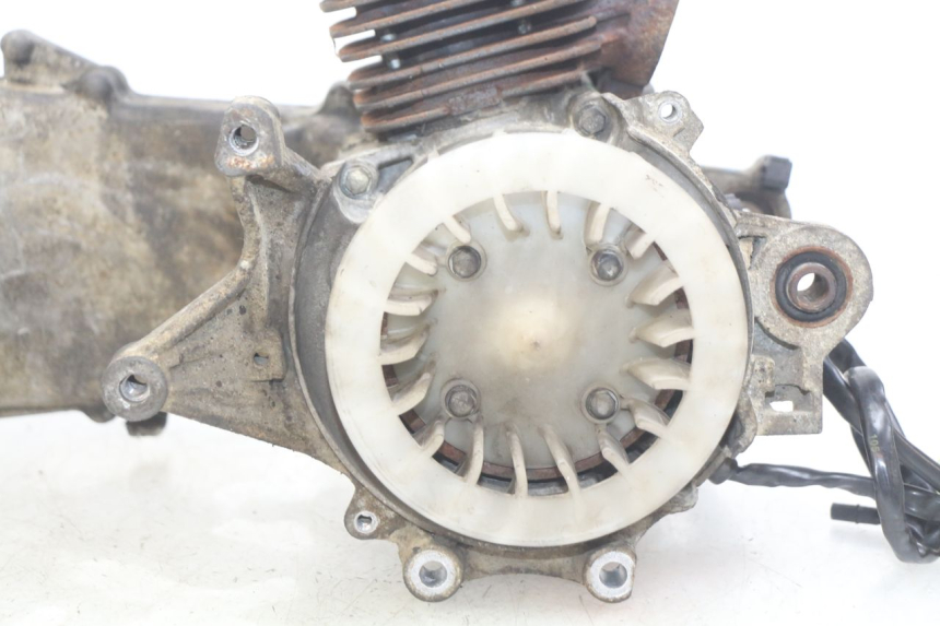 photo de SILNIK PEUGEOT VIVACITY 50 (1998 - 2003) - Oznaczenia i referencje