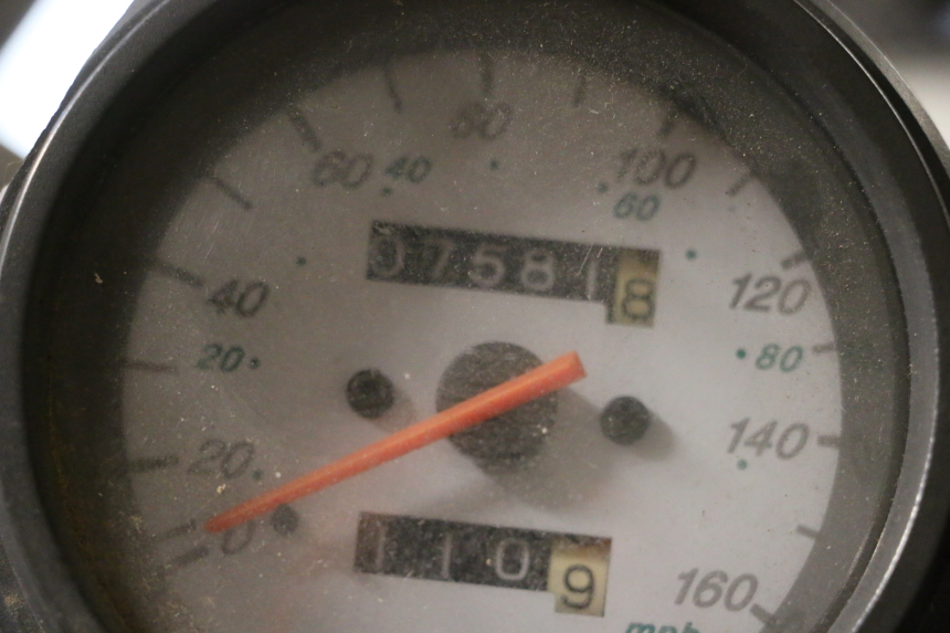 photo de SILNIK DAELIM VJ ROADWIN FI 125 (2008 - 2017) - Stan powierzchni