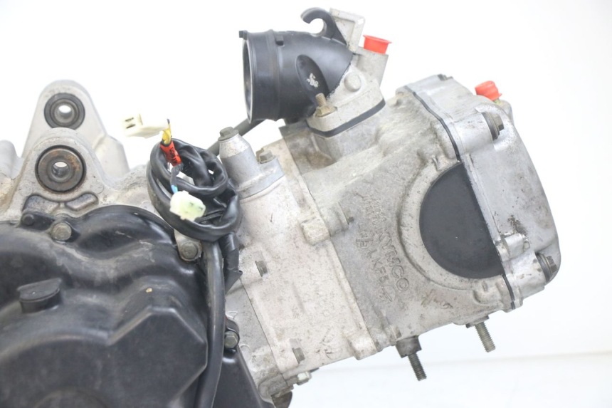 photo de SILNIK KYMCO X-CITING XCITING 400 (2014 - 2018) - Zbliżenie komponentów