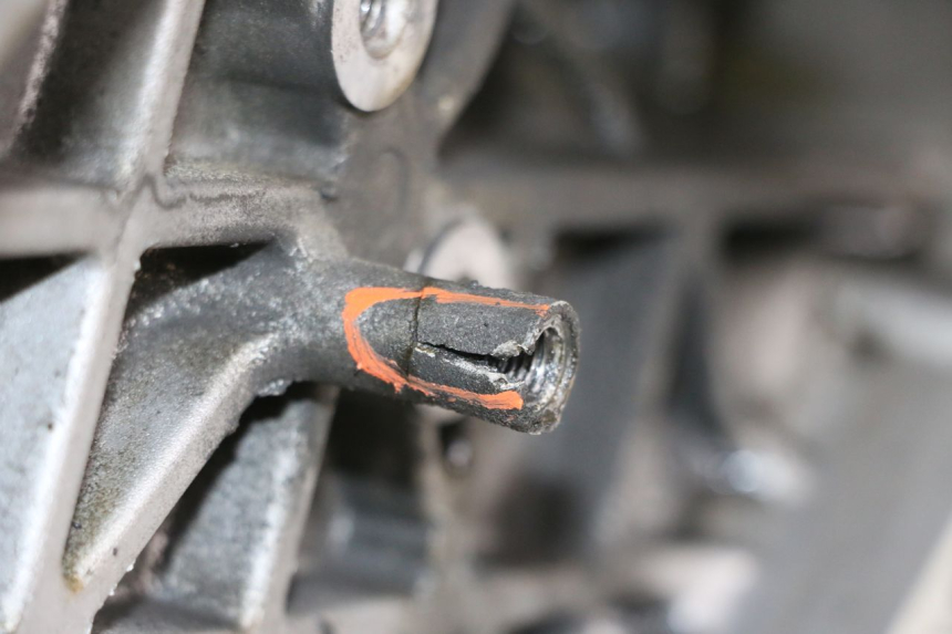 photo de SILNIK YAMAHA X-MAX XMAX ABS 250 (2010 - 2014) - Struktura - zbliżenie