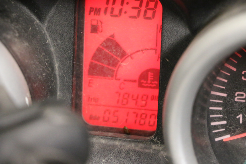 photo de SILNIK YAMAHA X-MAX XMAX ABS 250 (2010 - 2014) - Szczegół części