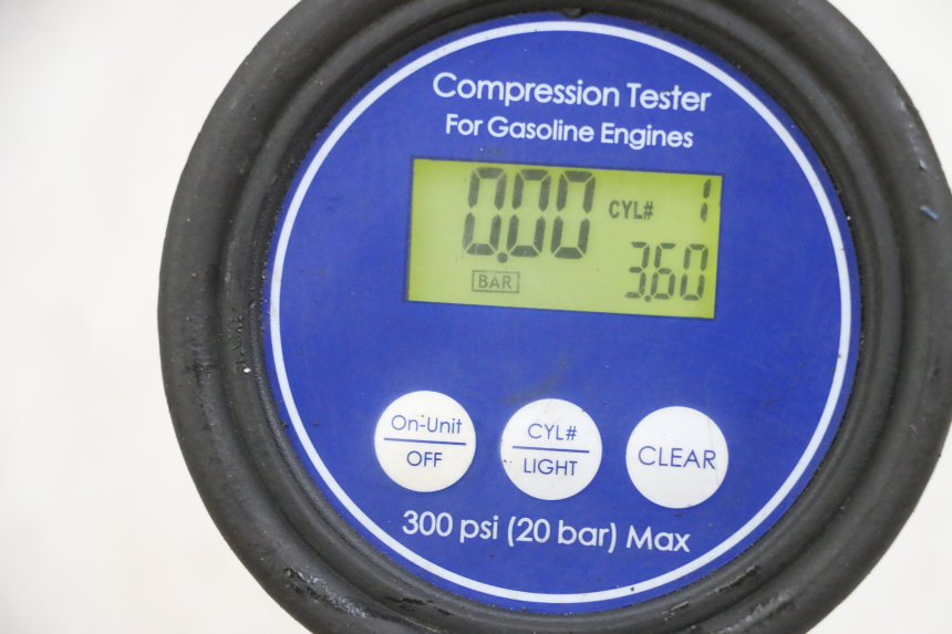 photo de SILNIK YAMAHA XMAX X-MAX 125 (2006 - 2009) - Zbliżenie techniczne