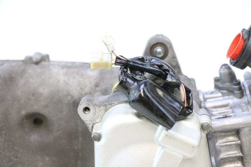 photo de SILNIK YAMAHA XMAX X-MAX 125 (2006 - 2009) - Kontrola wizualna