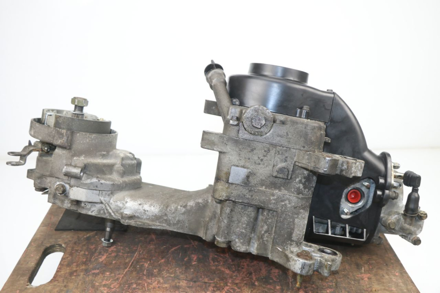photo de SILNIK RAZZO XENON 4T 50 (2008 - 2012) - Zoom stanu zużycia