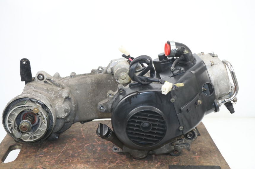 photo de SILNIK RAZZO XENON 4T 50 (2008 - 2012) - Widok ogólny