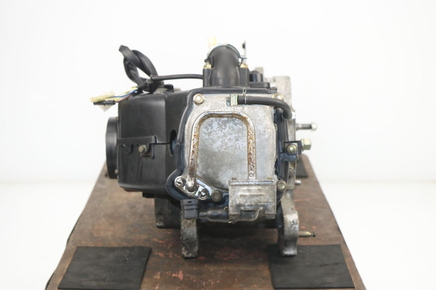 photo de SILNIK RAZZO XENON 4T 50 (2008 - 2012) - Stan powierzchni
