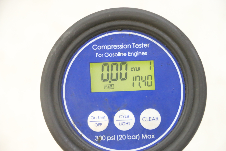 photo de SILNIK YAMAHA XJ6 ABS 600 (2008 - 2016) - Zoom stanu zużycia