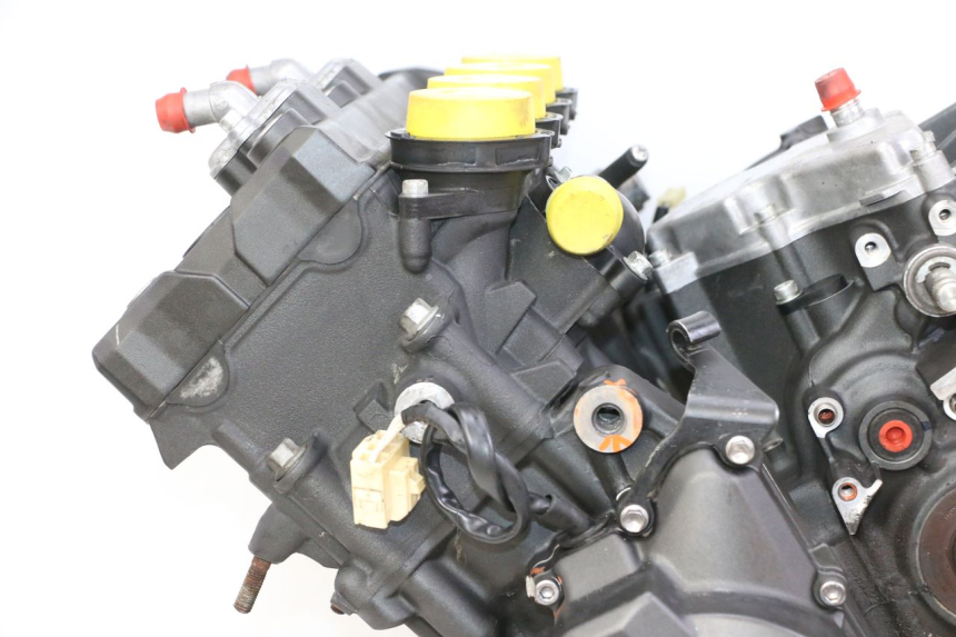 photo de SILNIK YAMAHA XJ6 ABS 600 (2008 - 2016) - Szczegóły charakterystyczne