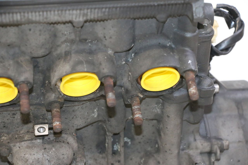 photo de SILNIK YAMAHA XJ6 ABS 600 (2008 - 2016) - Widok z bliska