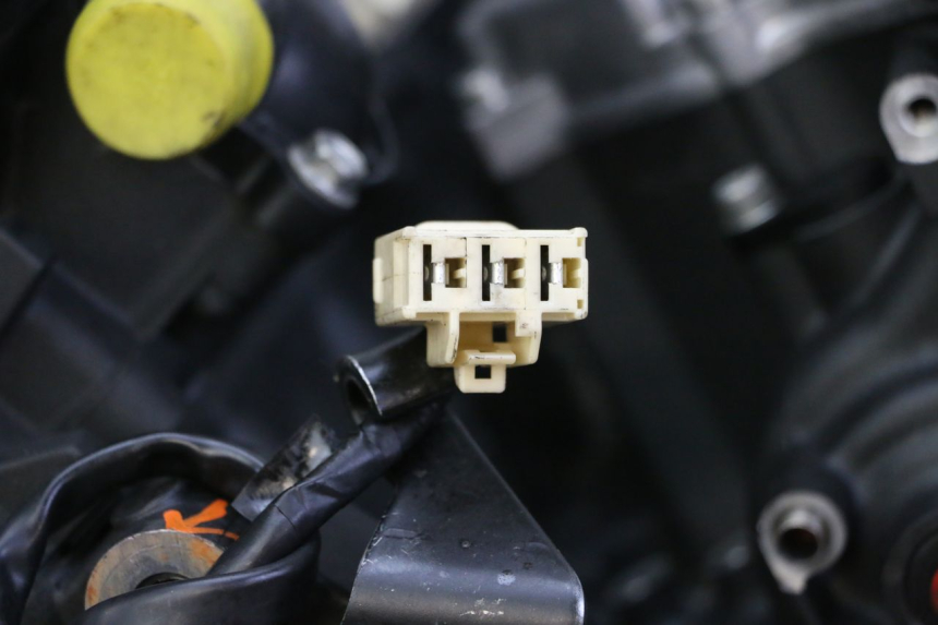 photo de SILNIK YAMAHA XJ6 ABS 600 (2008 - 2016) - Zoom stanu zużycia