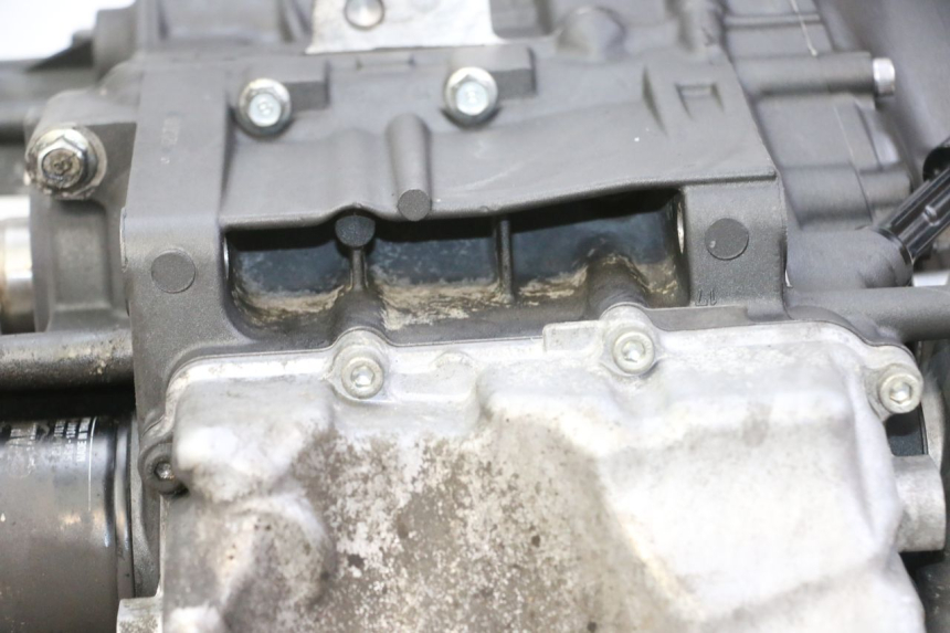 photo de SILNIK YAMAHA XJ6 ABS 600 (2008 - 2016) - Inny kąt widzenia