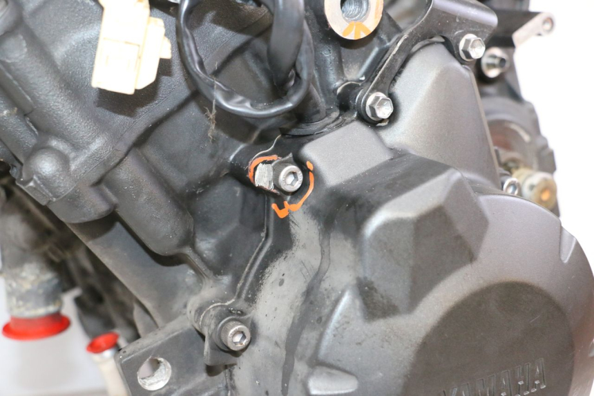 photo de SILNIK YAMAHA XJ6 ABS 600 (2008 - 2016) - Inny kąt widzenia