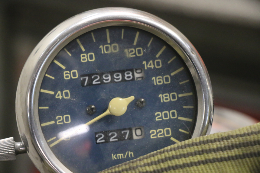 photo de SILNIK YAMAHA XJN DIVERSION 600 (2000 - 2003) - Widok profilu