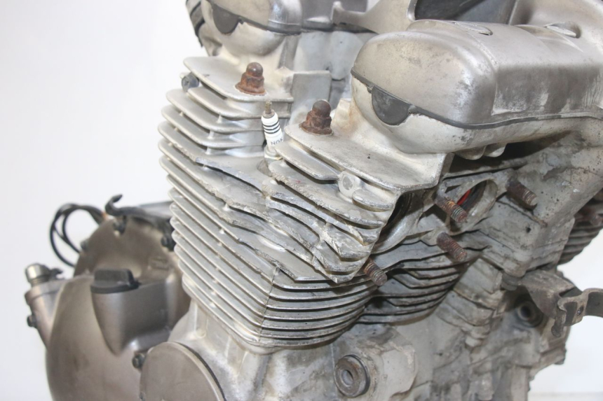 photo de SILNIK YAMAHA XJN DIVERSION 600 (2000 - 2003) - Inny kąt widzenia