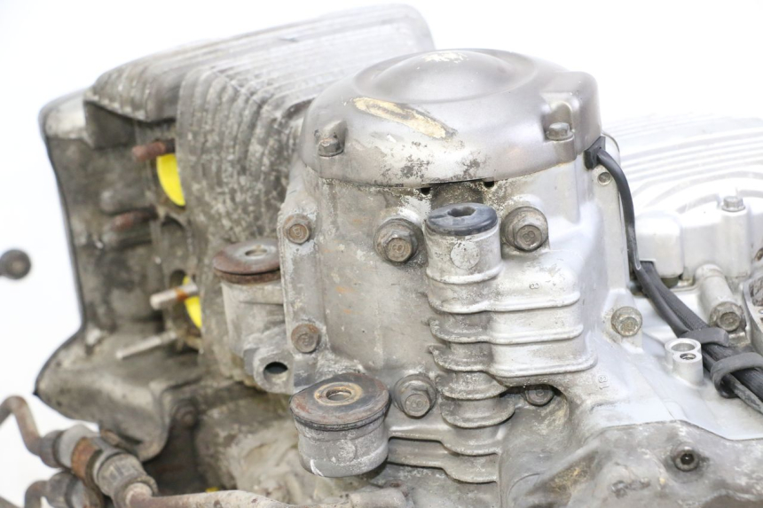 photo de SILNIK YAMAHA XJN DIVERSION 600 (2000 - 2003) - Zoom stanu zużycia