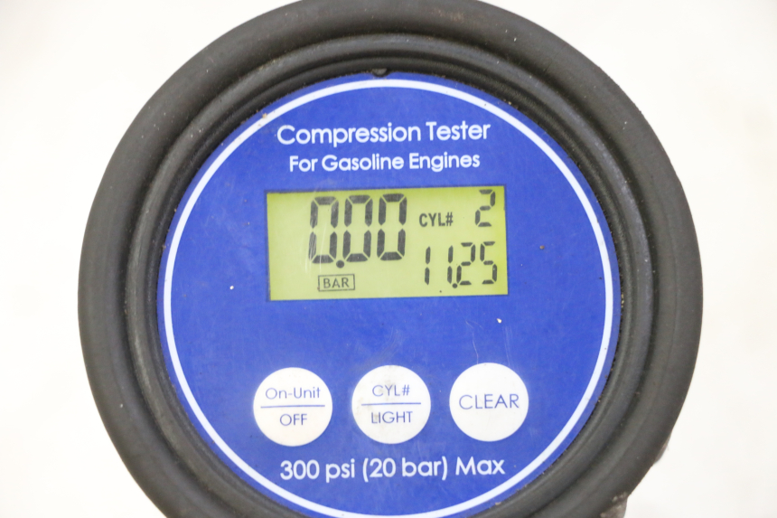 photo de SILNIK YAMAHA XJN DIVERSION 600 (2000 - 2003) - Widok produktu