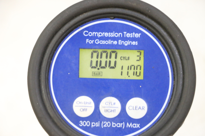 photo de SILNIK YAMAHA XJN DIVERSION 600 (2000 - 2003) - Szczegóły charakterystyczne