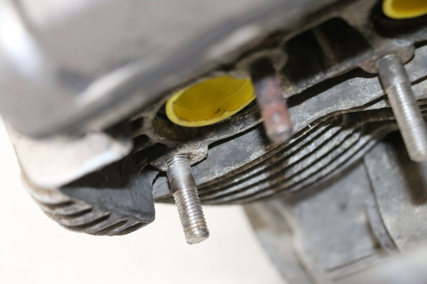 photo de SILNIK YAMAHA XJN DIVERSION 600 (2000 - 2003) - Oznaczenia i referencje