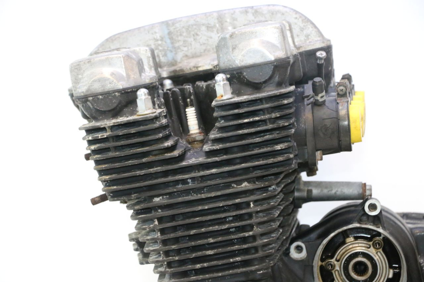 photo de SILNIK YAMAHA XJR 1300 (1998 - 2002) - Stan powierzchni